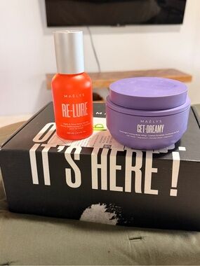 Re-Lure Body Serum (Orange) & Get-Dreamy Body Whip (Purple)